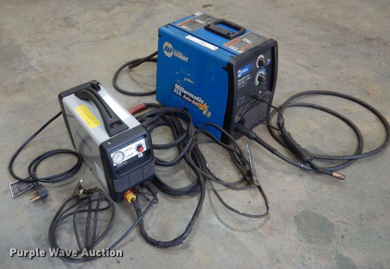 image for item LS9864 Miller Millermatic 211  welder