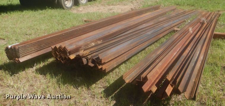 image for item LS9866 Approximately 175 pieces of angle iron