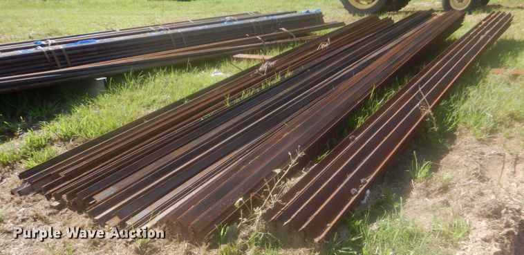 image for item LS9866 Approximately 175 pieces of angle iron