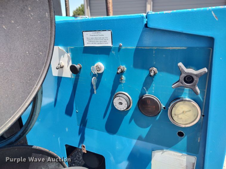 image for item LU9134 Hydro Engineering  pressure washer trailer