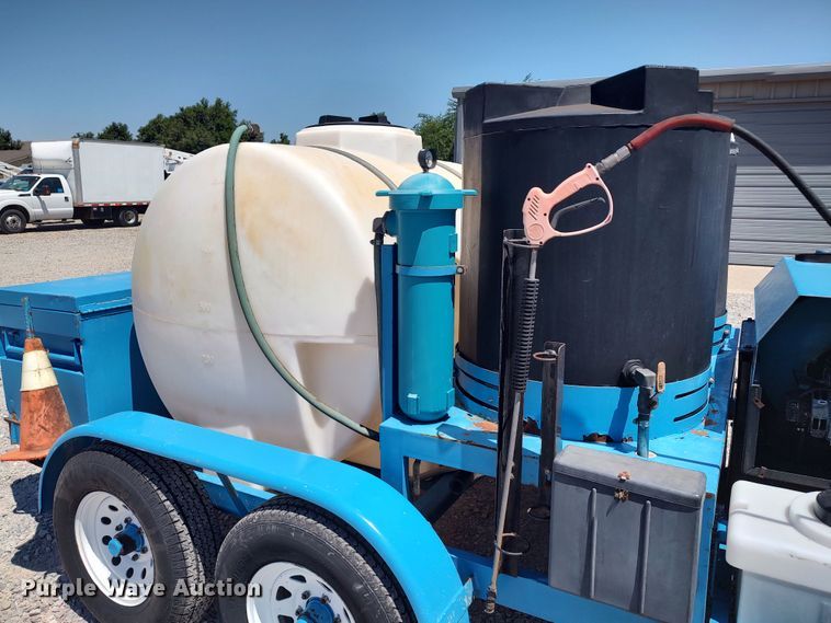 image for item LU9134 Hydro Engineering  pressure washer trailer