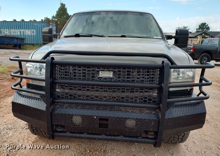 image for item LU9191 2003 Ford Excursion  SUV