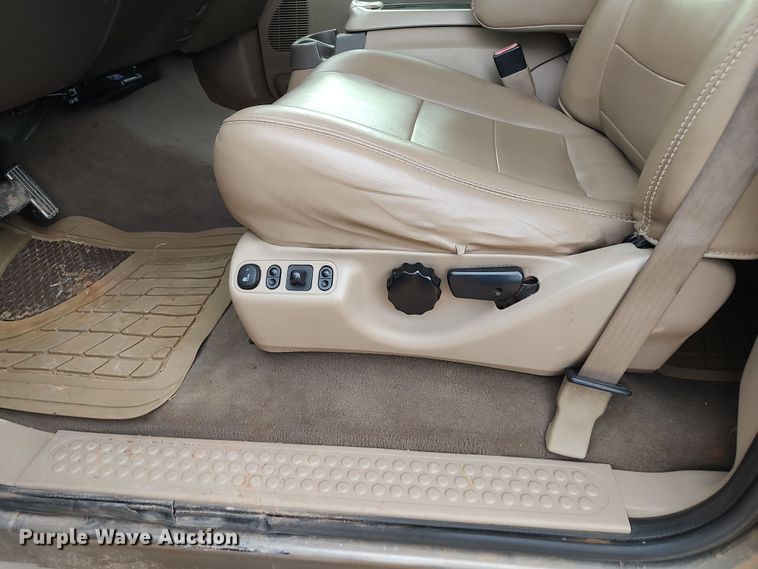 image for item LU9191 2003 Ford Excursion  SUV