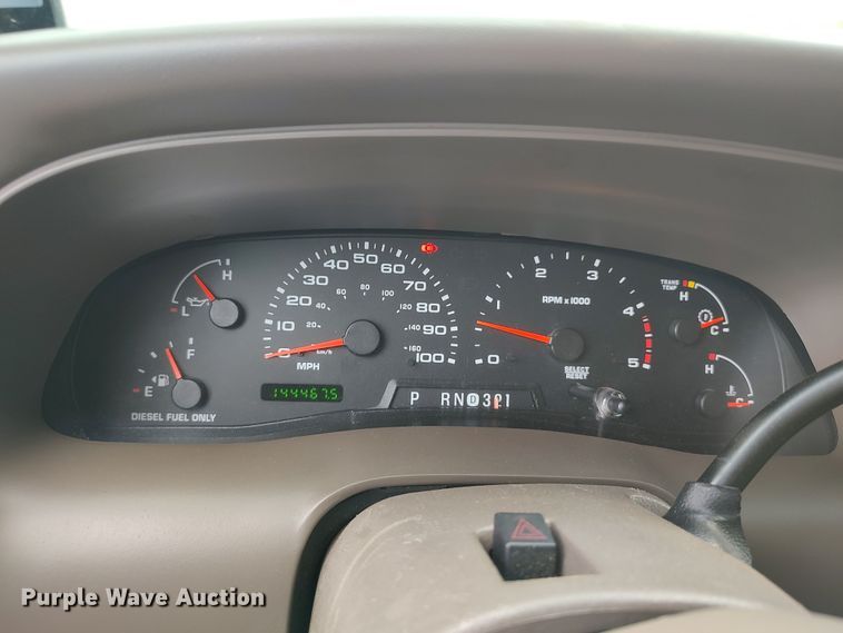 image for item LU9191 2003 Ford Excursion  SUV