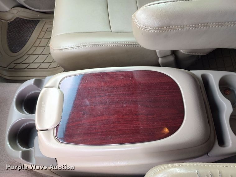 image for item LU9191 2003 Ford Excursion  SUV