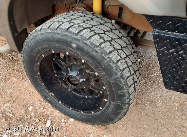 image for item LU9191 2003 Ford Excursion  SUV