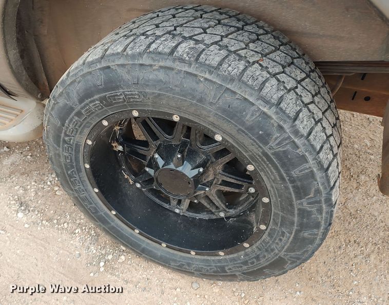 image for item LU9191 2003 Ford Excursion  SUV