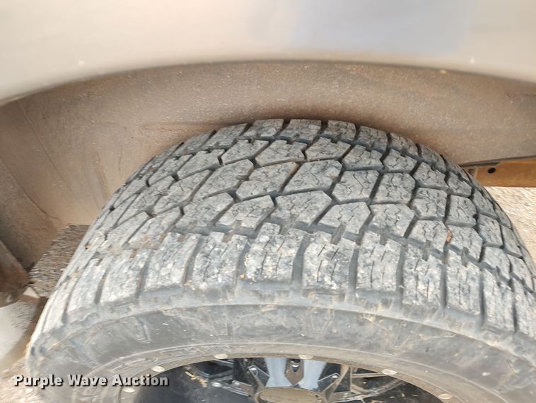 image for item LU9191 2003 Ford Excursion  SUV