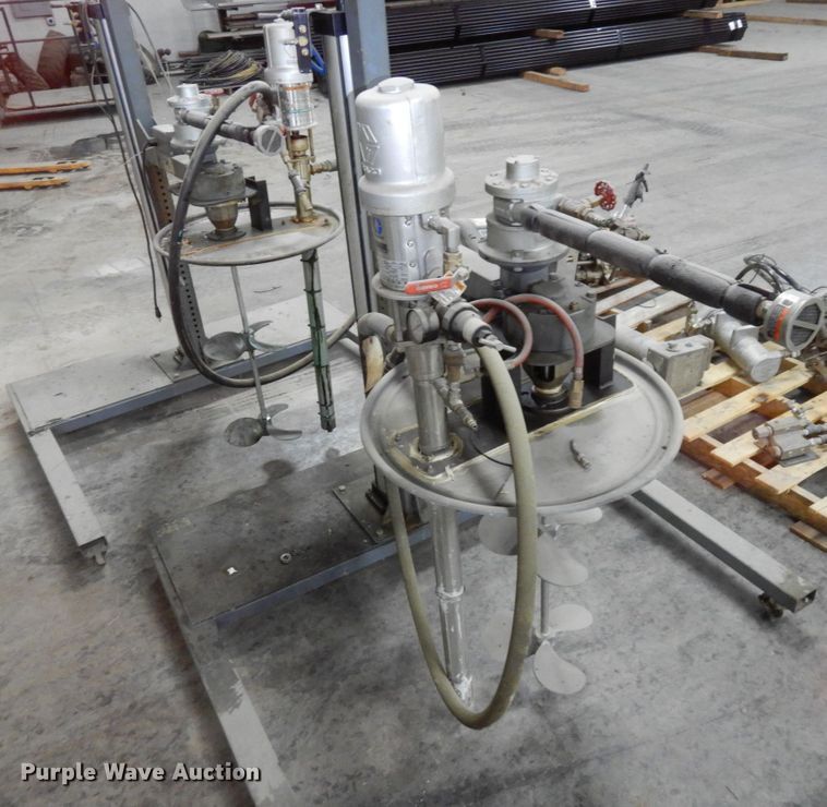 image for item LY9074 Graco Monark  paint pumps