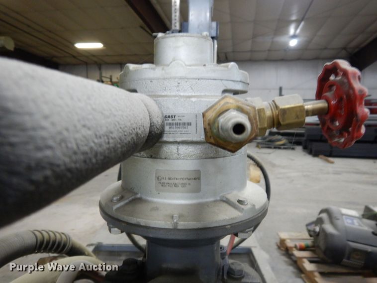 image for item LY9074 Graco Monark  paint pumps