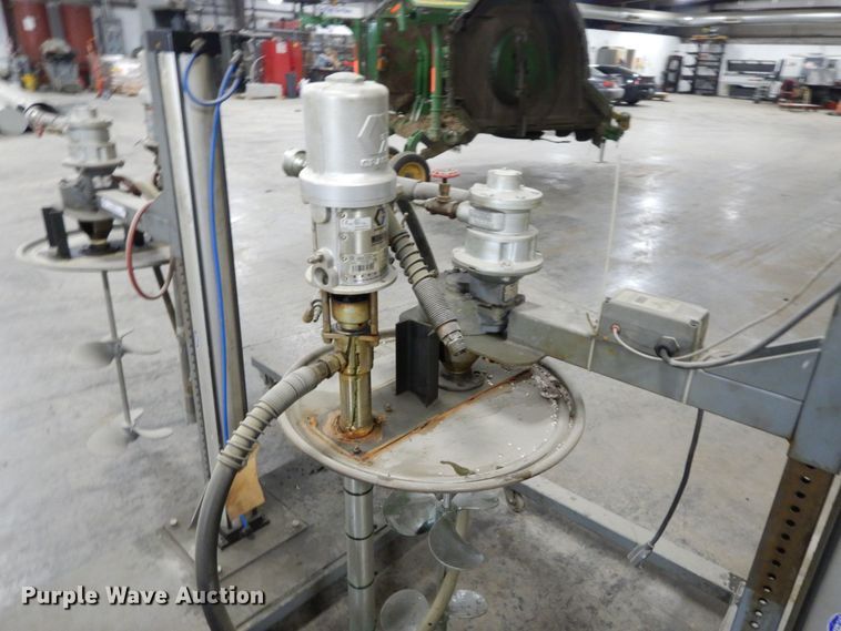 image for item LY9074 Graco Monark  paint pumps