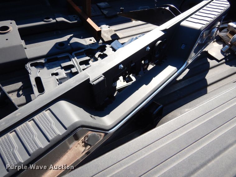 image for item LY9092 GMC Sierra  pickup truck bed