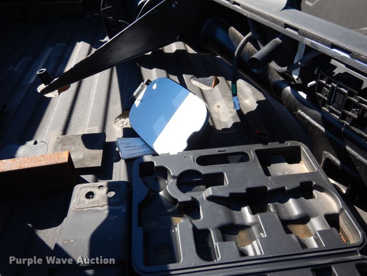 image for item LY9092 GMC Sierra  pickup truck bed