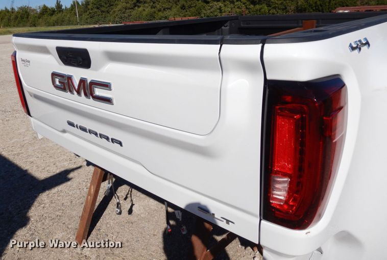image for item LY9092 GMC Sierra  pickup truck bed