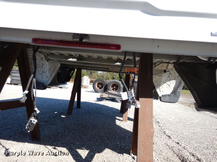 image for item LY9092 GMC Sierra  pickup truck bed