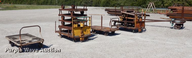 image for item LY9096 Approximately 13 carts