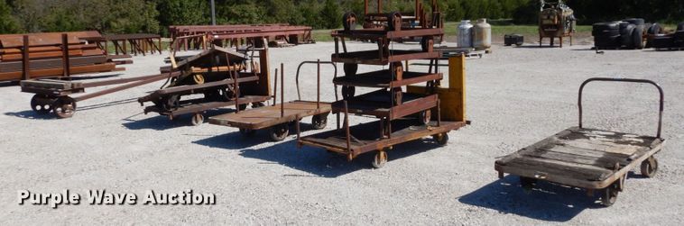 image for item LY9096 Approximately 13 carts