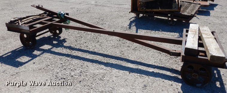 image for item LY9096 Approximately 13 carts