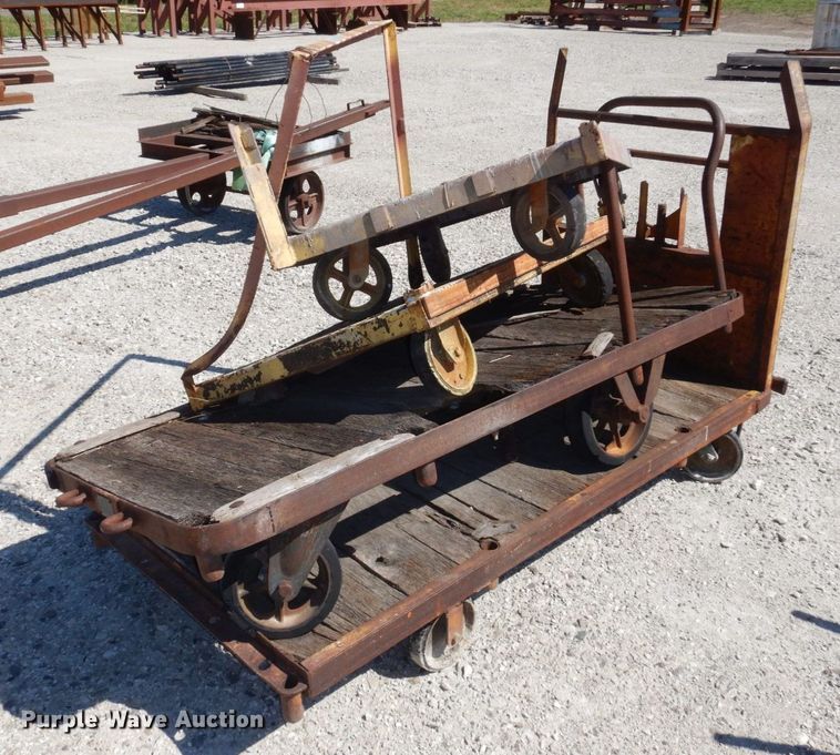 image for item LY9096 Approximately 13 carts