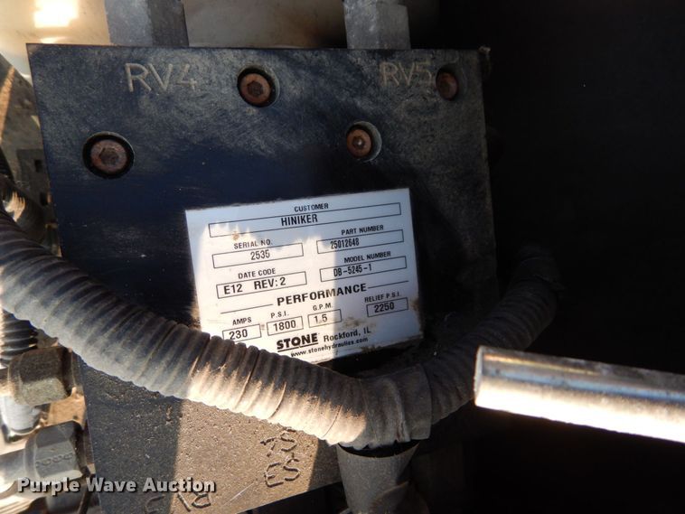 image for item LY9100 Hiniker 9860  8' 6"W V-plow