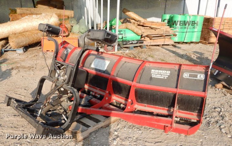 image for item LY9101 Hiniker 6912  8'W snow plow