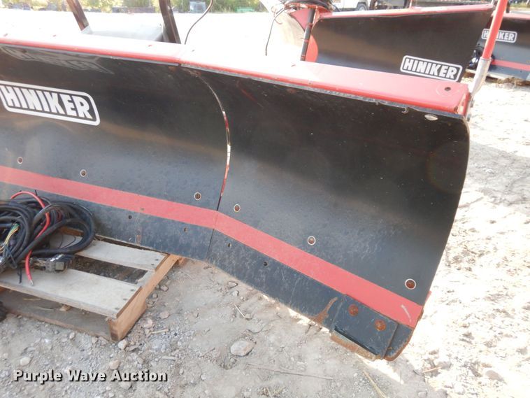 image for item LY9101 Hiniker 6912  8'W snow plow