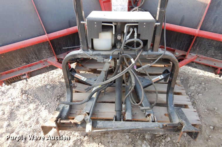 image for item LY9102 Hiniker 9285  8' 6"W V-plow