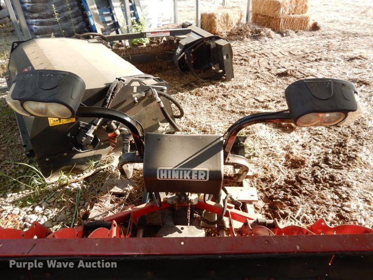 image for item LY9103 Hiniker  8'W snow plow