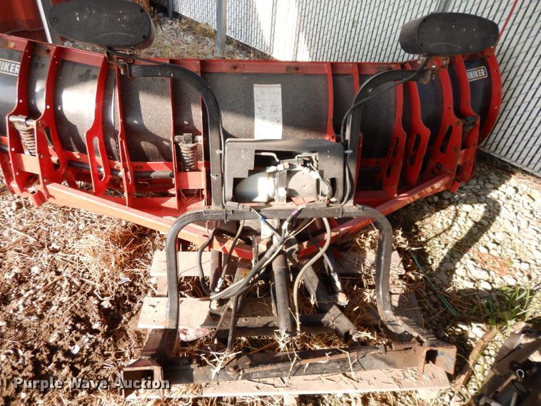 image for item LY9103 Hiniker  8'W snow plow