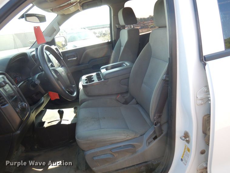 image for item MH9149 2017 Chevrolet Silverado 1500  Double Cab pickup truck