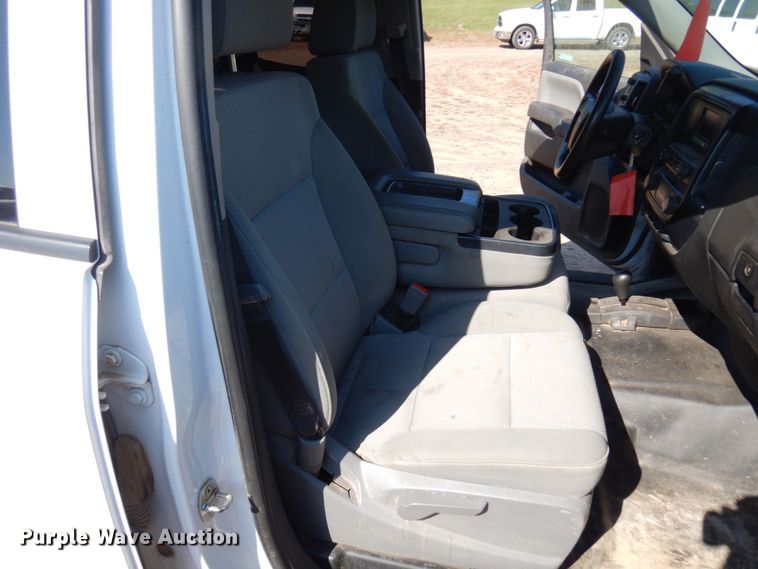 image for item MH9149 2017 Chevrolet Silverado 1500  Double Cab pickup truck