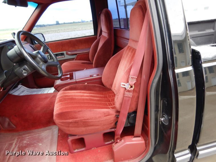 image for item MH9156 1990 Chevrolet C1500 SS  pickup truck