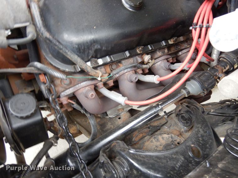 image for item MH9156 1990 Chevrolet C1500 SS  pickup truck