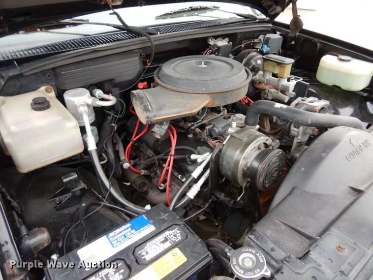 image for item MH9156 1990 Chevrolet C1500 SS  pickup truck