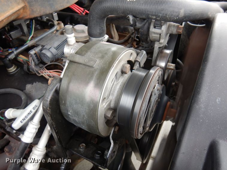 image for item MH9156 1990 Chevrolet C1500 SS  pickup truck