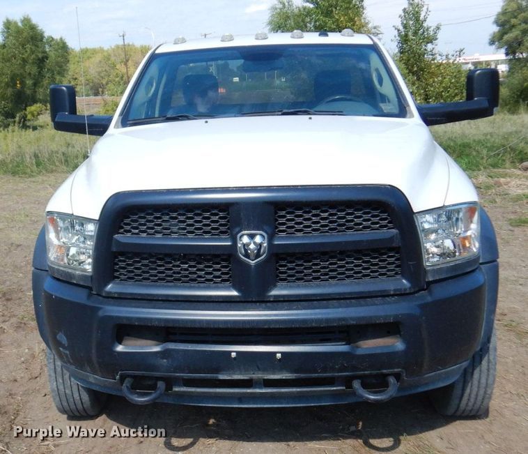 image for item MH9209 2016 Dodge Ram 5500HD  truck cab and chassis