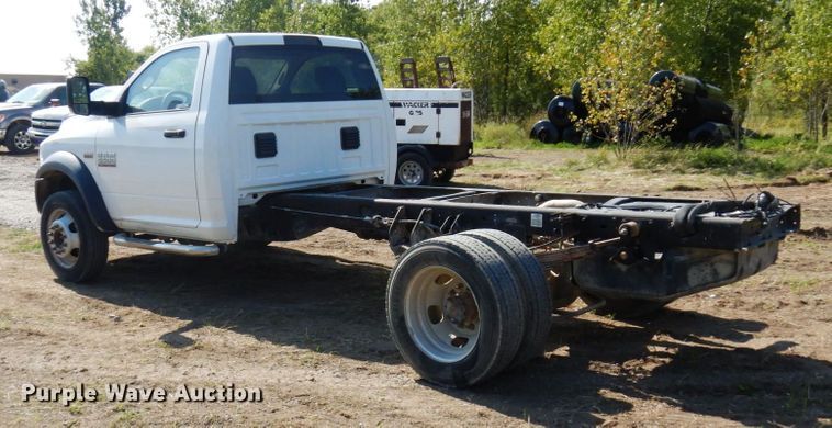 image for item MH9209 2016 Dodge Ram 5500HD  truck cab and chassis