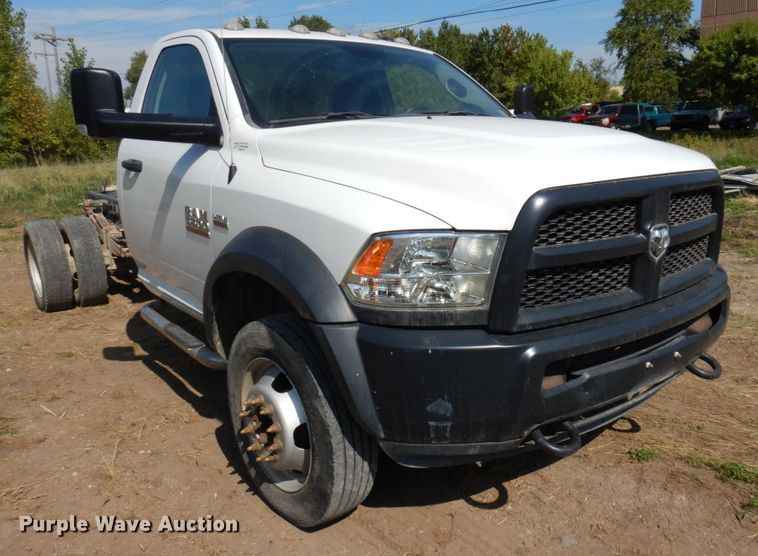image for item MH9209 2016 Dodge Ram 5500HD  truck cab and chassis