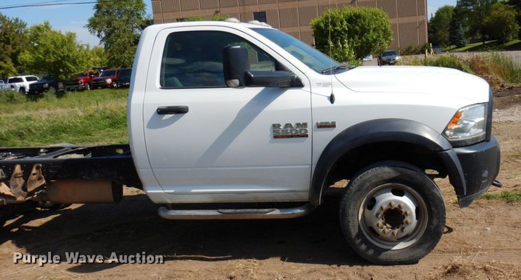 image for item MH9209 2016 Dodge Ram 5500HD  truck cab and chassis