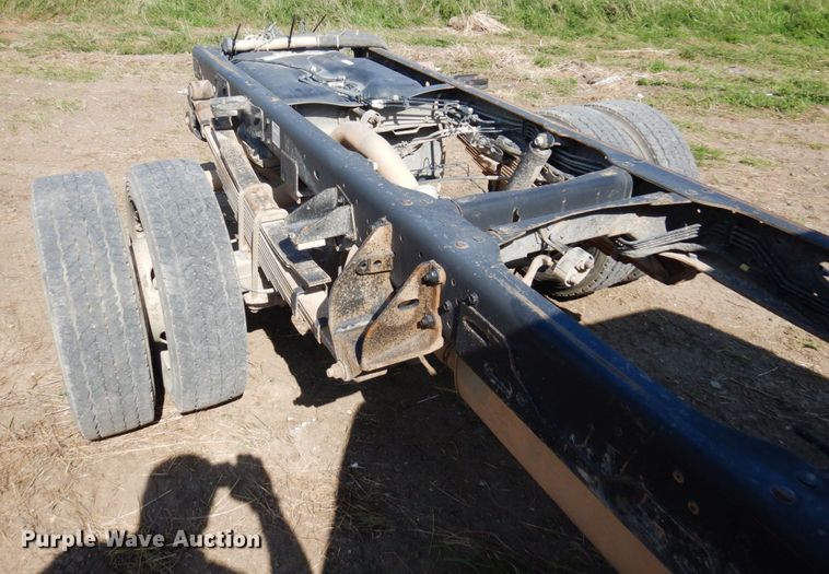 image for item MH9209 2016 Dodge Ram 5500HD  truck cab and chassis