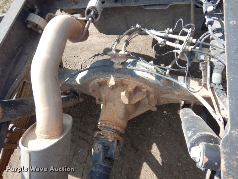 image for item MH9209 2016 Dodge Ram 5500HD  truck cab and chassis