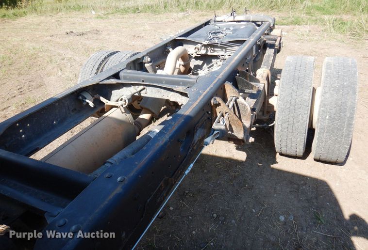 image for item MH9209 2016 Dodge Ram 5500HD  truck cab and chassis