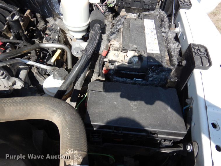 image for item MH9209 2016 Dodge Ram 5500HD  truck cab and chassis