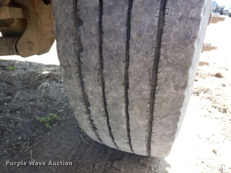 image for item MH9209 2016 Dodge Ram 5500HD  truck cab and chassis