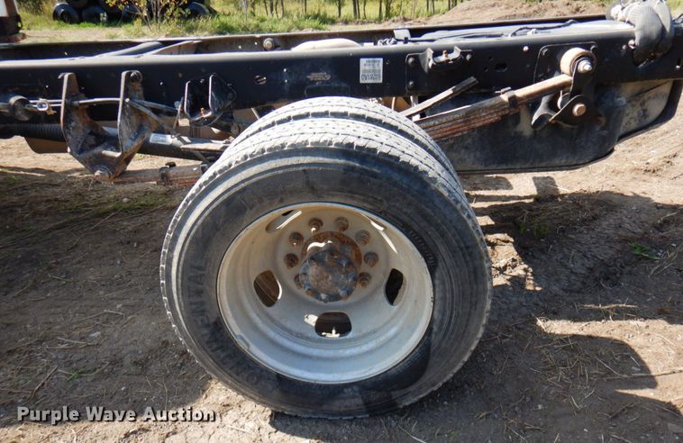 image for item MH9209 2016 Dodge Ram 5500HD  truck cab and chassis