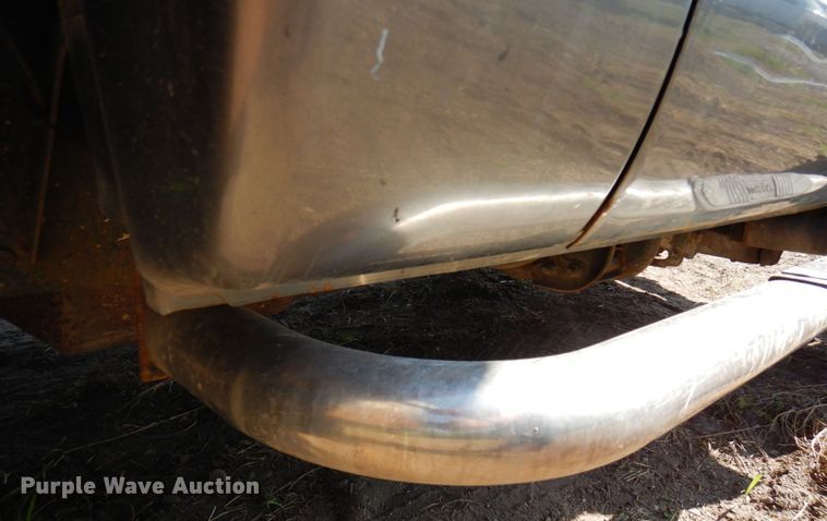 image for item MH9210 2008 Dodge Ram 4500HD  flatbed truck