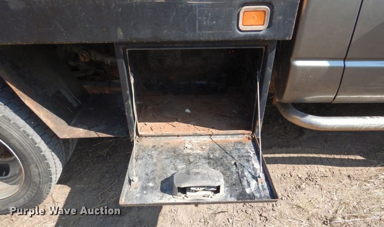 image for item MH9210 2008 Dodge Ram 4500HD  flatbed truck