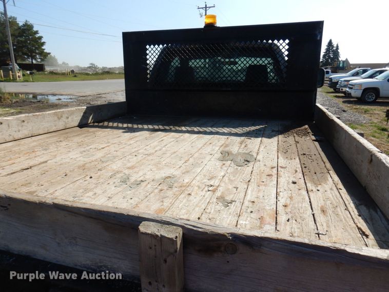 image for item MH9210 2008 Dodge Ram 4500HD  flatbed truck