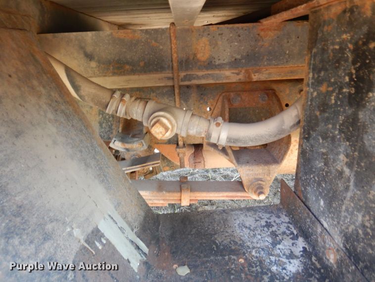 image for item MH9210 2008 Dodge Ram 4500HD  flatbed truck