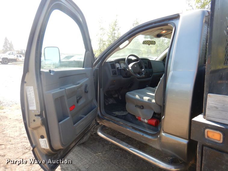 image for item MH9210 2008 Dodge Ram 4500HD  flatbed truck